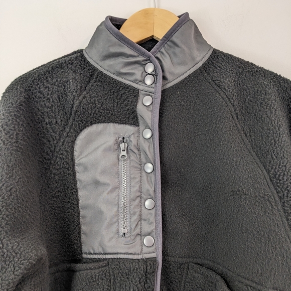 Ardene Sherpa Teddy Jacket | Outerwear | Small - Picture 11 of 11
